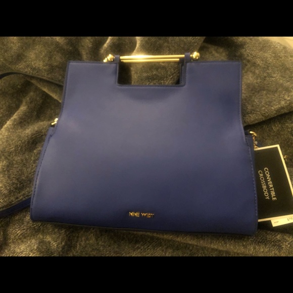 Nine West Convertible Crossbody - Picture 4 of 5